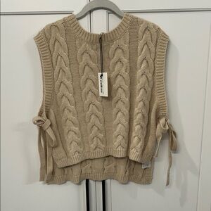 Mable Cable Knit Sweater Vest - Beige